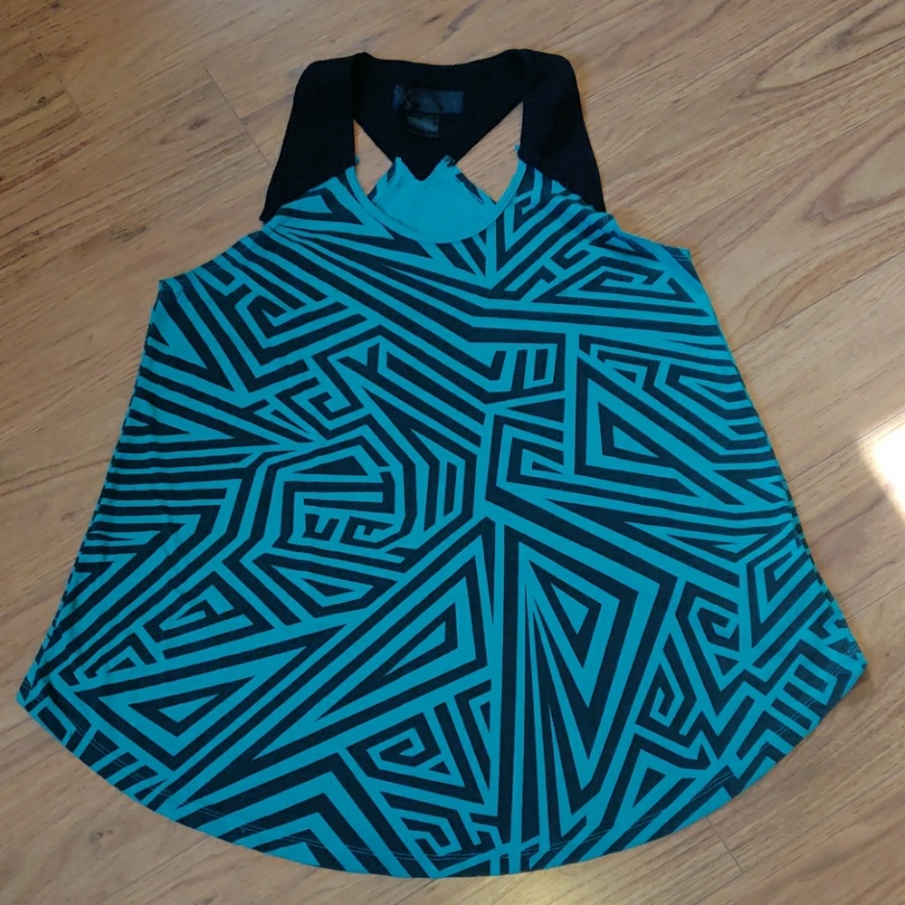 Fun swing tank